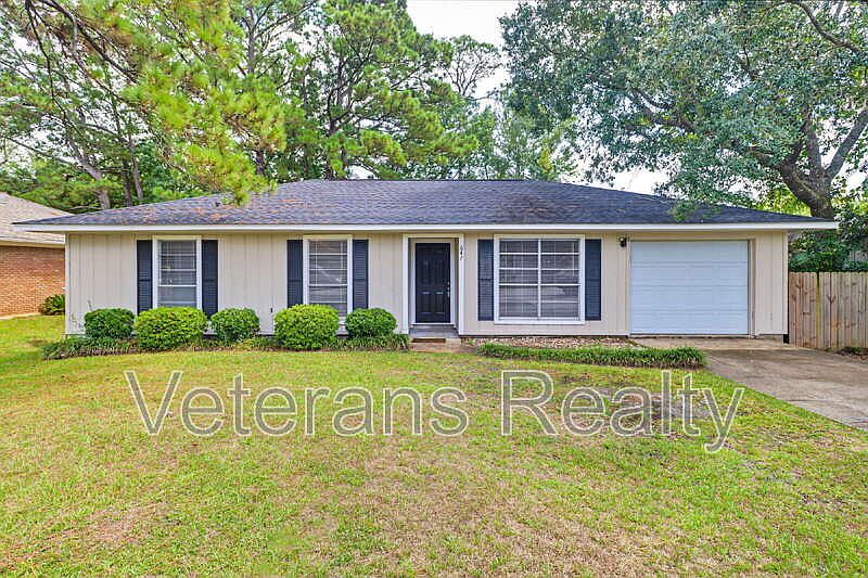 1st image of 647 Michelle Dr