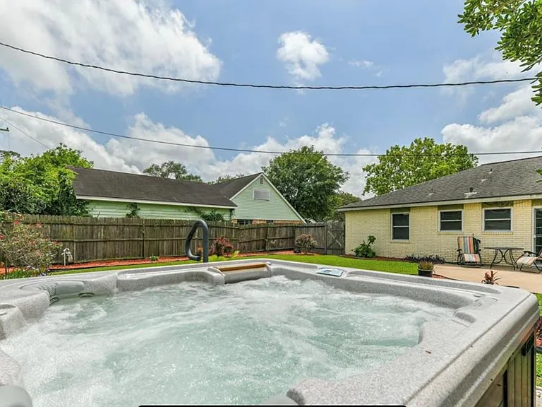 5018 Ash Ct — Photo 25