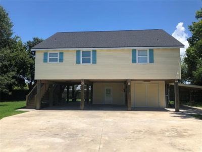 611 Neirbo Rd, Anahuac, TX, 77514