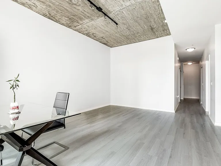 1345 S Wabash Ave #412 — Photo 2