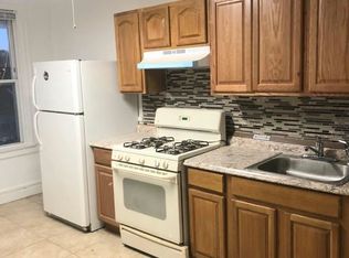 579 S 12th St #3, Newark, NJ 07103