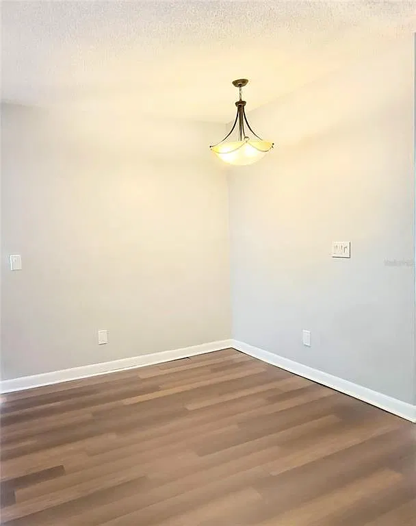 2 bed, 2.0 bath, 927 sqft, $2,099 — Photo 3