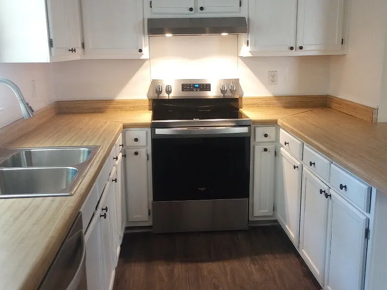 8 Charterhouse Ct — Photo 6