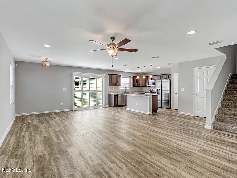 11278 Margarets Landing Pl — Photo 6