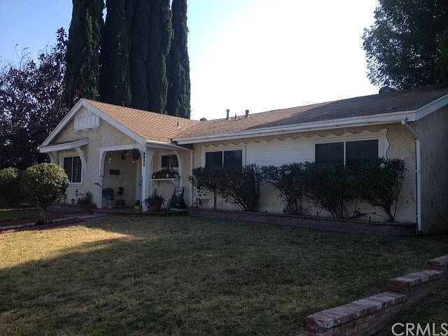 1st image of 6909 Fallbrook Ave