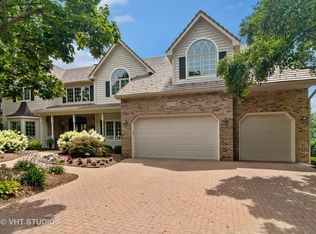 2875 Parkwood Ln, Aurora, IL 60502
