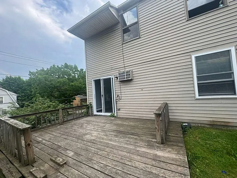 258 Fairmont Ave — Photo 13
