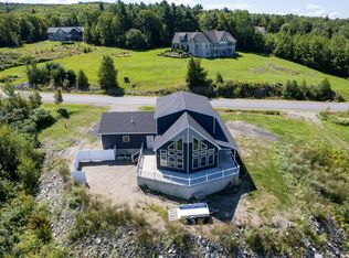 64 Holden Hills Dr, Holden, ME 04429