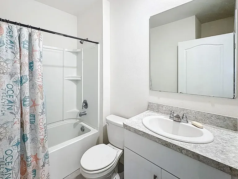 3310 Summerdale Way — Photo 7
