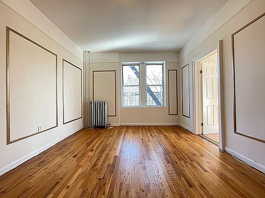 2nd image of 490 Ocean Pkwy APT 23