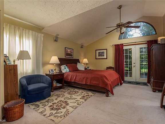3rd image of 130 Strecker Dr