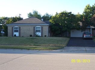 307 Katy Ln, Englewood, OH 45322