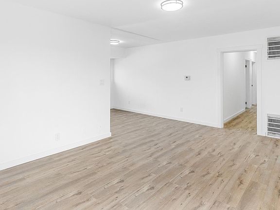 3rd image of 3934 Gibraltar Ave #5