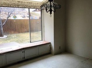 2245 Silver Ridge Dr, Reno, NV 89509