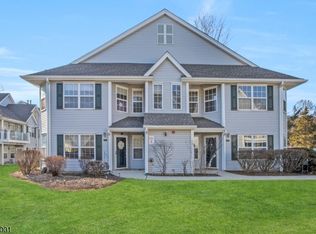5701 Tudor Dr #1, Pompton Plains, NJ 07444