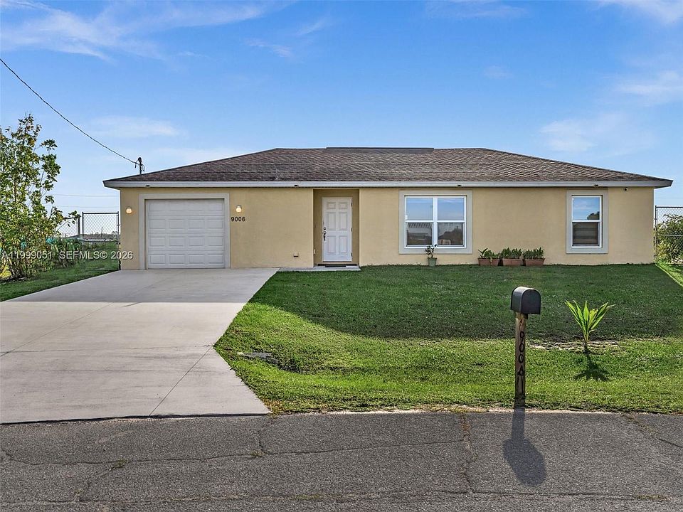 1st image of 9006 Abel Ct