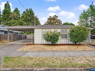2210 4th St NE, Salem, OR 97301