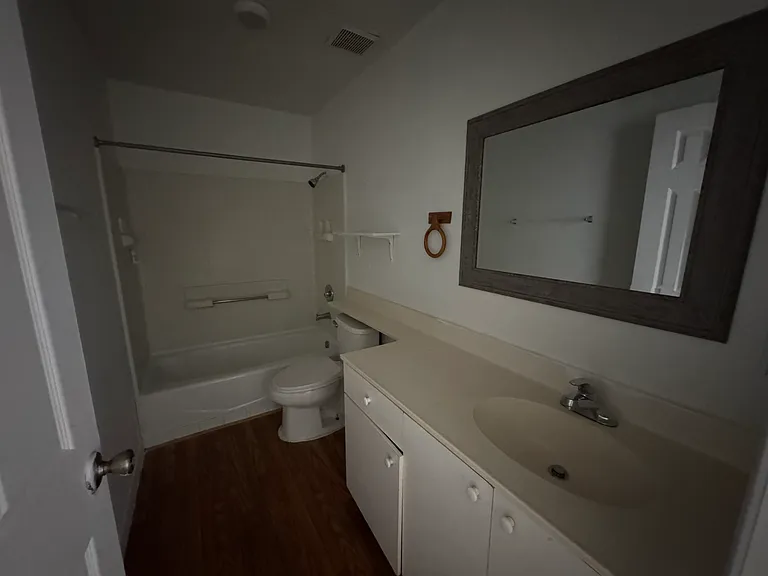 4930 W Point Loma Blvd — Photo 10
