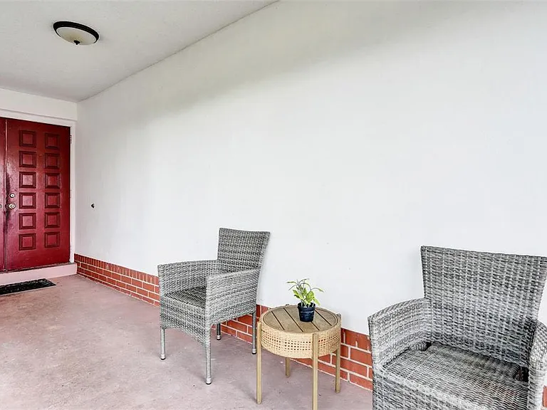 NW 81st St — Photo 12