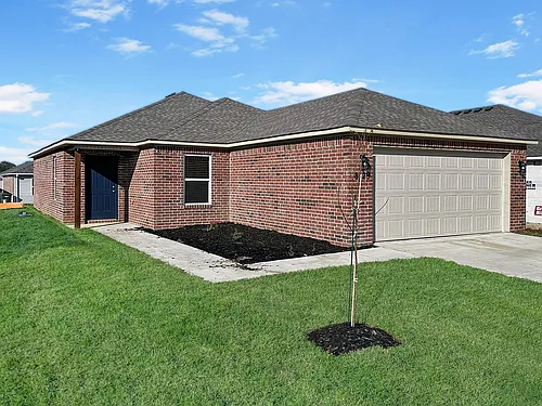 8129 Sunflower Way Photo 1