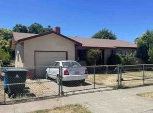 9892 J St, Live Oak, CA