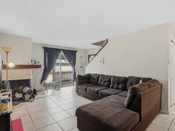 9582 Windswept Ln #9582, Houston, TX 77063