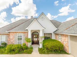40096 Pelican Point Pkwy, Gonzales, LA 70737