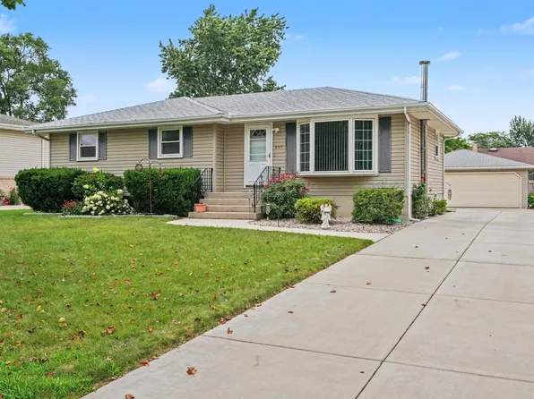640 Julie Dr, Schererville, IN 46375