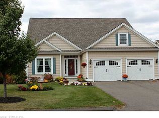 10 Crestview Dr, Middlefield, CT 06455