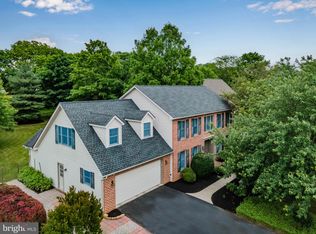 22 Irongate Ct, Mechanicsburg, PA