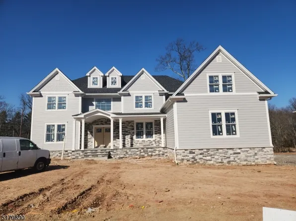 1 Ridgeview Terrace, Bridgewater Twp., NJ 08807