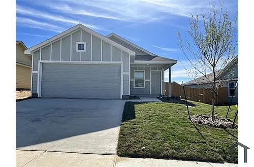 2649 Kingsman Dr Photo 1