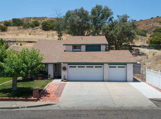 10178 Halberns Blvd, Santee, CA 92071