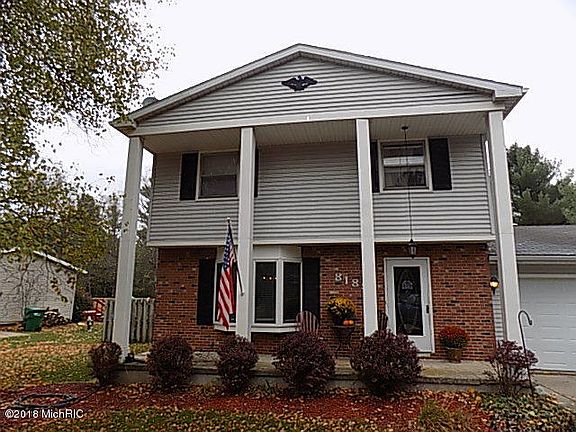 3rd image of 8189 Cherry Ln