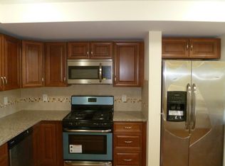 16 Orchard St, Haskell, NJ 07420