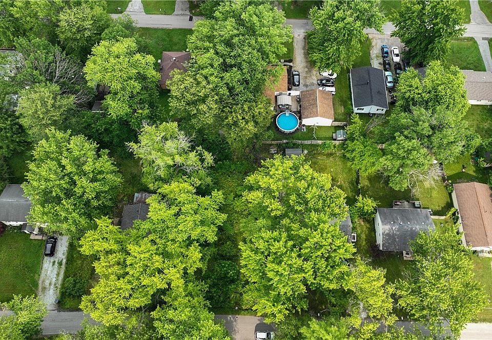 2nd image of Chapman Ave