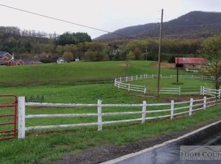 Tbd Golf Course Rd, West Jefferson, NC 28694