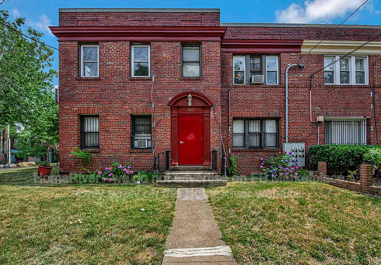 515 Franklin St NE #2 — Photo 1