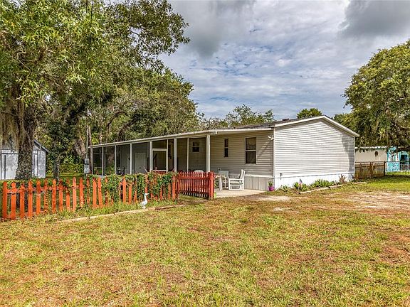 4th image of 476 S Honey Bear Way