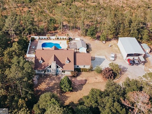 3rd image of 169 George Craven Rd