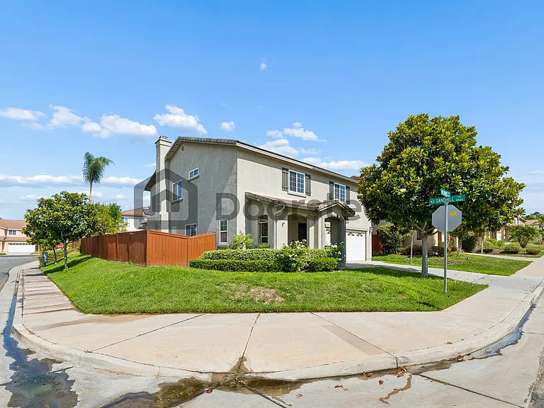 42075 Dunes Ct — Photo 2