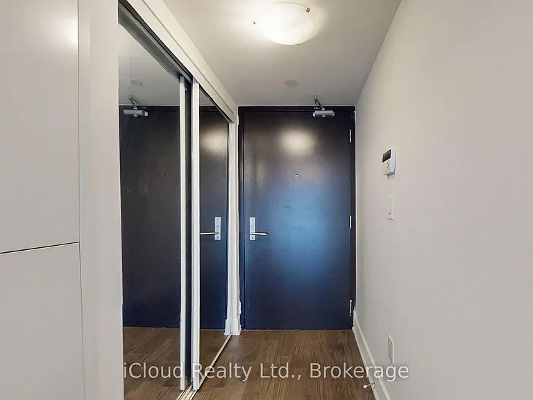 955 Bay St #2818 — Photo 29