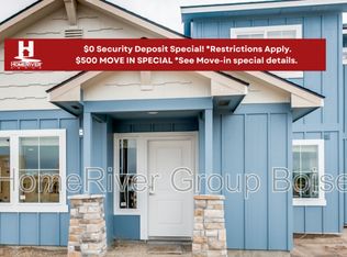 808 E Wandering Ln APT 103, Kuna, ID 83634