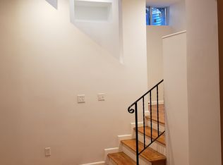 28-30 Fleet St #1, Boston, MA 02113