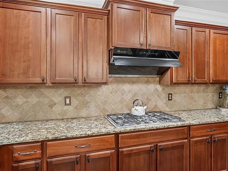 5811 Kendrix Ridge Dr — Photo 30