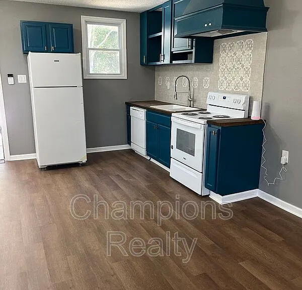 2603 Garden Dr #A — Photo 3