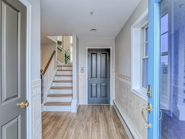 9100 Atlantic Ave #1 — Photo 34