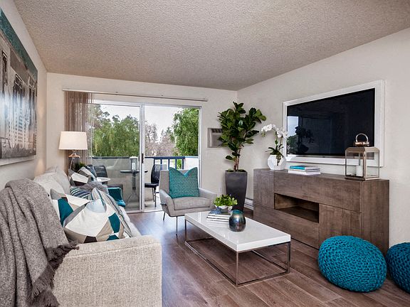4th image of 575 W Hacienda Ave #75309
