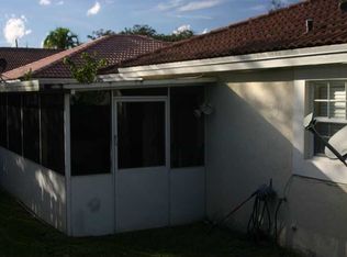 7890 NW 24th St, Margate, FL 33063