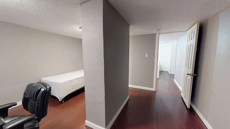 316 Westcott - 2 — Photo 4